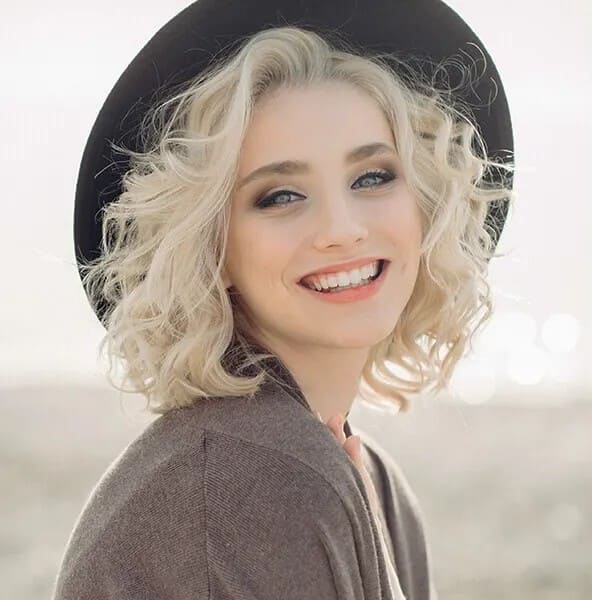 Ava Collins